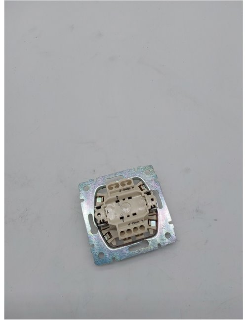 Legrand - 774401 interruptor 10ax/250v blanco valena Ref. 6561010001       