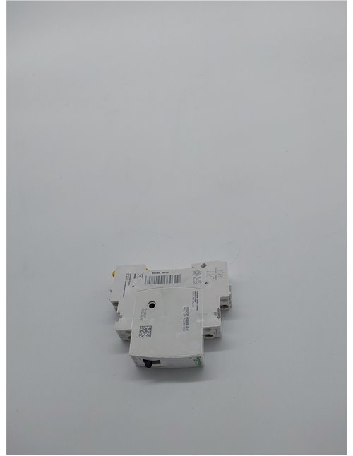 Schneider Electric A9C30011 iTL Telerruptor, 1P, 1NO, 16A, 12 VCA, 50/60Hz, 6 VCD, 84mm x 18mm x 60mm       