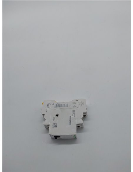 Schneider Electric A9C30011 iTL Telerruptor, 1P, 1NO, 16A, 12 VCA, 50/60Hz, 6 VCD, 84mm x 18mm x 60mm       