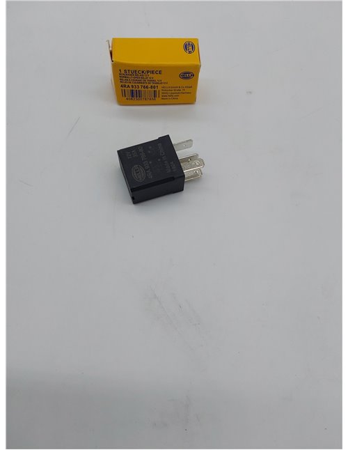 HELLA Relé, corriente de trabajo - 12V - 4polos - contacto conmutador - Cant.: 1 - 4RA 933 766-801       