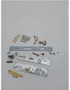 Tesa Assa Abloy 421038SSI Cerradura Monopunto De Palanca Deslizante Para Perfiles Metálicos Inoxidable Entrada 30 mm        2