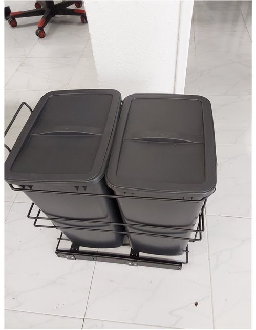 EMUCA - Contenedores de reciclaje Recycle para cocina, Cubos de basura bajo fregadero 2 x 35 L, fijación inferior y extracción m