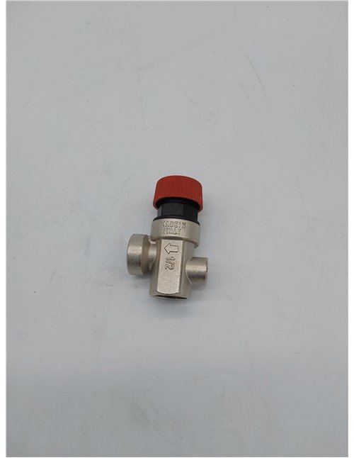 VALVULA SEGURIDAD A MEMBRANA HEMBRA-HEMBRA 1/2" 3BAR CON TOMA MANOMETRO 1/4"       