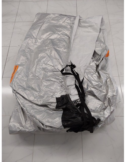 GUNHYI Funda de Coche Exterior Impermeable Transpirable, Anti-UV Antipolvo de 6 Capas con Cremallera y Forro de Algodón, para Se