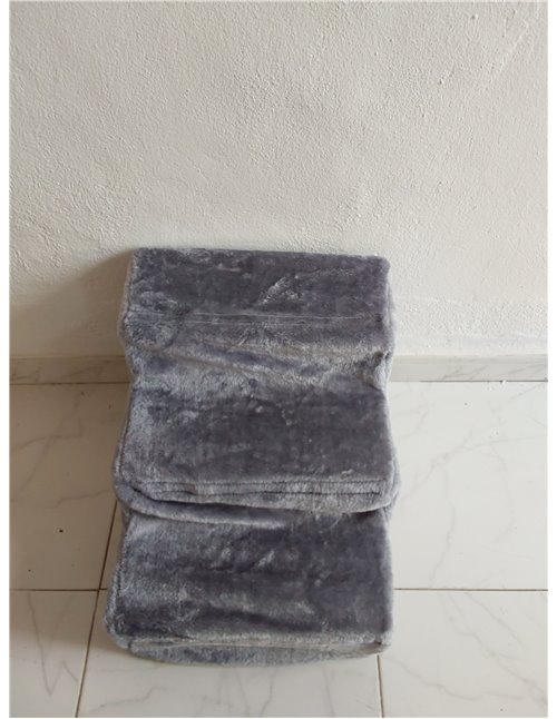 lionto Escalera para Mascotas Escalera para Gatos Escalera para Perros con Funda de Felpa 46x36x34 cm, Gris Claro