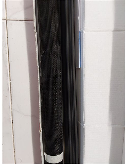 tesa Insect Stop Clip On - Mosquitera de Ventana con Marco Desmontable - Recortable a Medida - Malla Resistente de Fibra de Vidr