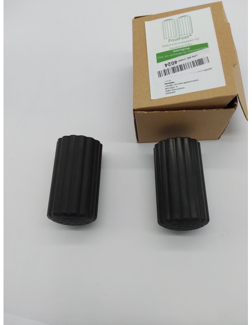 PoolFeet® Tapas protectoras universales de silicona para pies de escalera de piscina, protege la cubierta de la piscina de daños