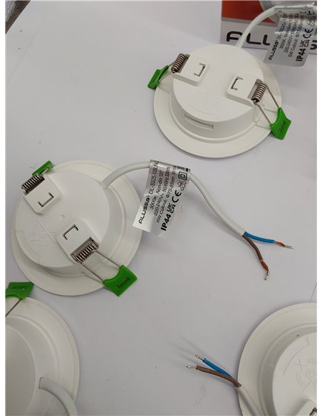ALUSSO Downlight LED Empotrable, 5W IP44 Focos Interior 3000K Blanco Cálido, Ultradelgado 30mm, φ75-85mm, Ojos de Buey para Tech