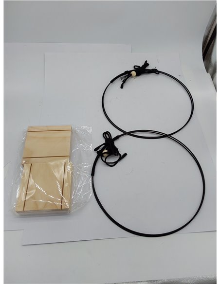 Sumotia 2 macetas colgantes con base de madera, anillo de metal y lazo para colgar, macetas colgantes redondas para interiores, 
