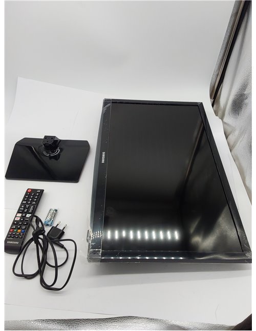 Samsung HD TV 24N4305 - Smart TV de 24", HDR, Ultra Clean View, PurColor, Micro Dimming Pro y color negro.