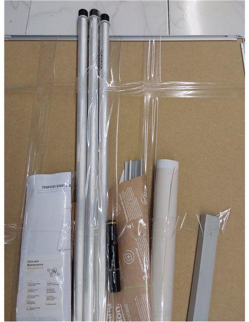 Bi-Office Pizarra Blanca con caballete de trípode basic, pizarra euro 70 x 100 cm, rotafolios con Marco Gris, con bandeja y clip