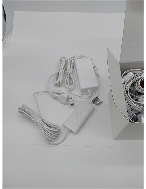 Govee Permanent Outdoor Lights, 15M con 72 Luces LED de Aleros Inteligente RGBIC para Exterior, 72 Modos de Escena, IP67 a Prueb