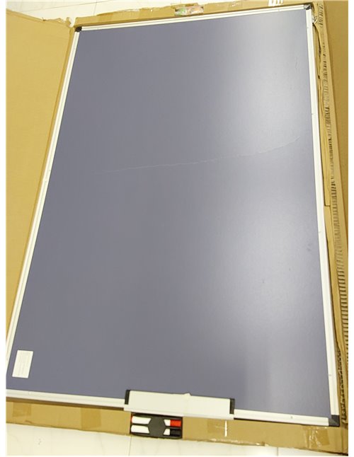 Amazon Basics Pizarra blanca magnética con bandeja para rotuladores y marco de aluminio, 150 cm x 100 cm