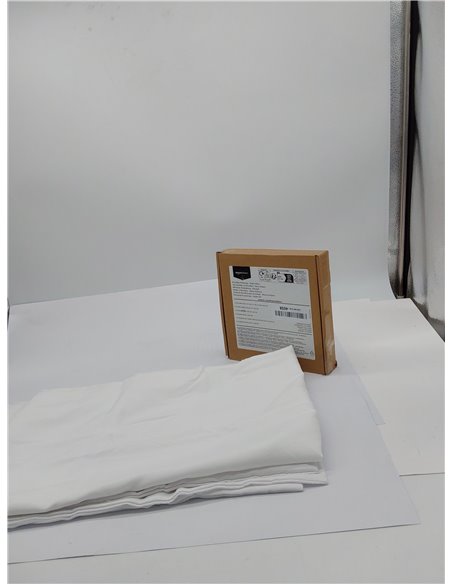 Amazon Basics Paquete de 2 Fundas de Almohada de Microfibra, 50 x 80 cm, Color Blanco Brillante