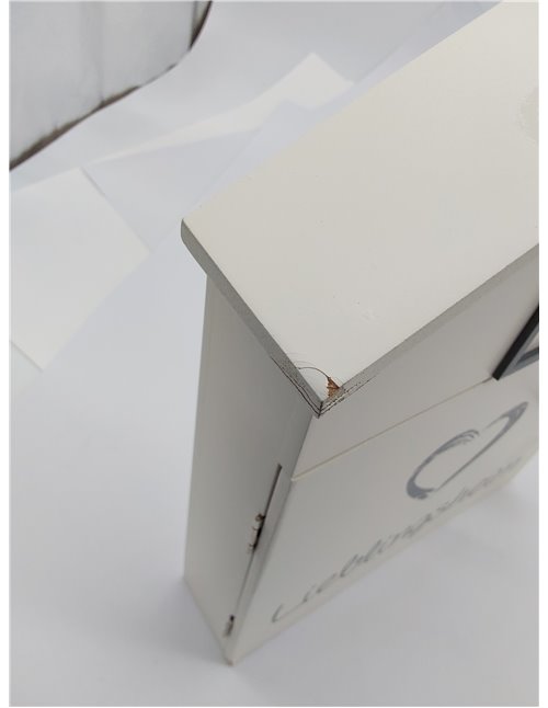 Out of the blue Caja para Llaves de Madera, Color Blanco, 24 x 6 x 29,5 cm 