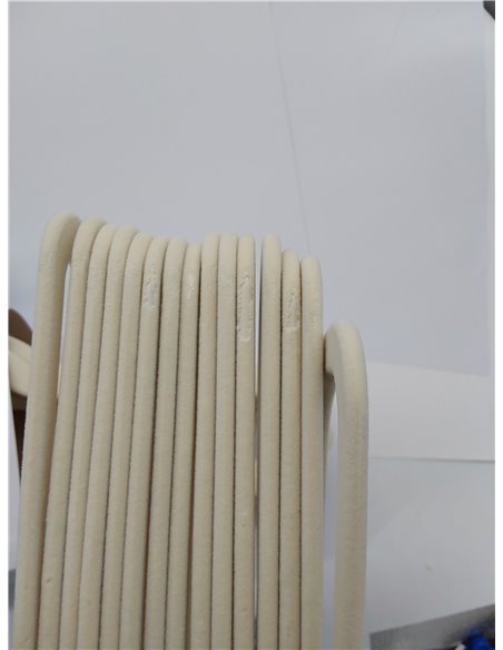 Amazon Basics Perchas de Terciopelo para Trajes, Paquete de 30, Plateado/Marfil 
