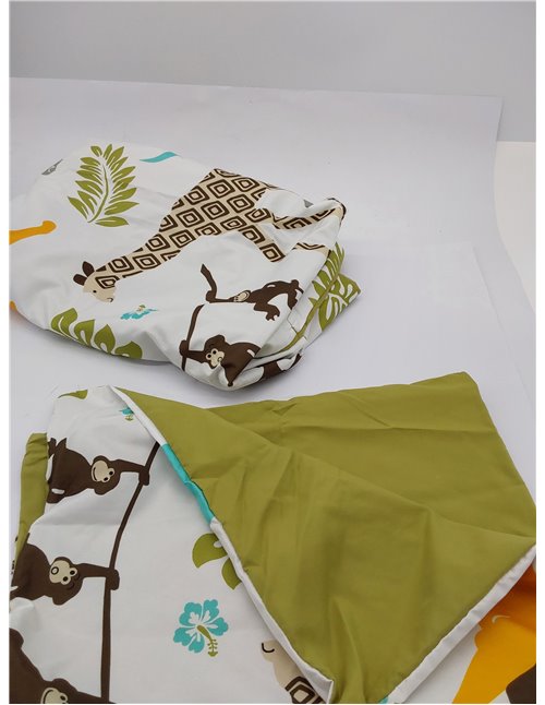 Amazon Basics 2 piezas Cama de microfibra Funda nórdica, infantil, funda de edredón de 100 x 135 cm y 1 funda de almohada de 40 