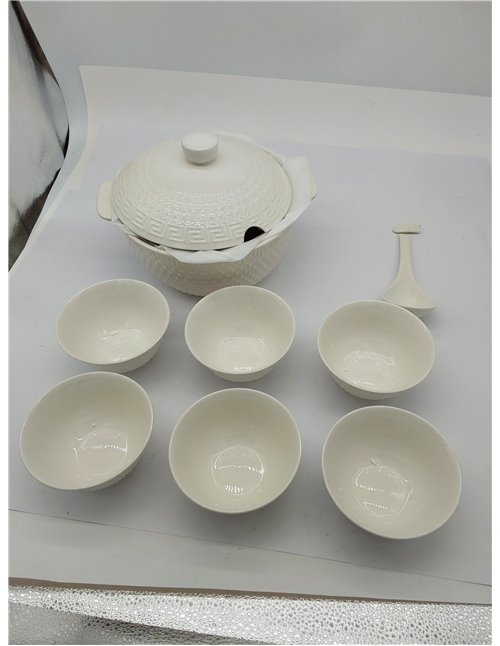 HOME DECO FACTORY, KA0279, 9 Piezas, Servicio de Sopa de Porcelana, 27L Tureen, Bandeja y 6 tazones, diseño Limpio y Elegante, I