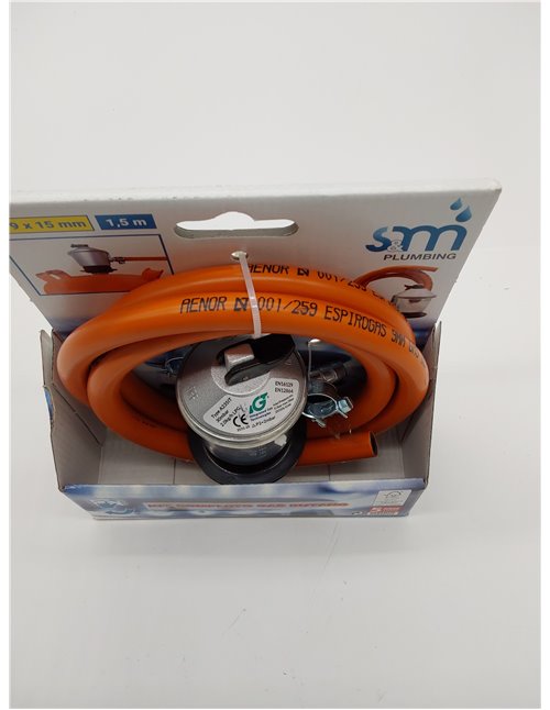 S&M 321771 - Kit completo butano: Regulador de gas butano + Tubo Goma 1,5 metros + 2 abrazaderas de seguridad | Homologado para 