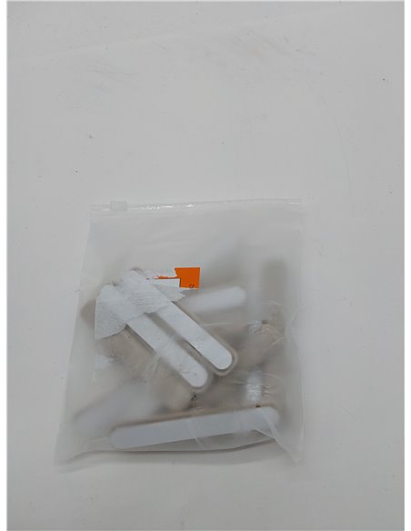 Ezprotekt Paquete de 16 tiras deslizantes autoadhesivas para muebles, 1/2x4 pulgadas, almohadillas móviles de muebles, tiras adh