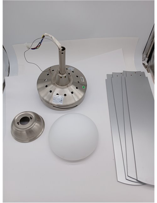 Cecotec Ventilador de Techo con Mando a Distancia, Temporizador y Luz LED EnergySilence Aero 570. 60 W, 132 cm de Diámetro, 4 As