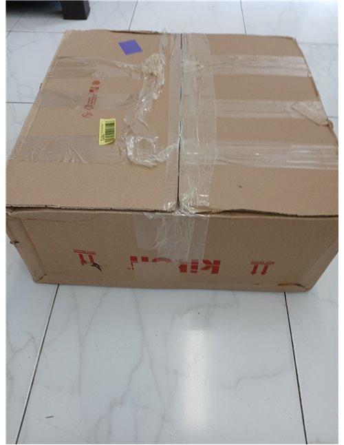 Amazon Basics Vajilla, 6 servicios, Paquete de 18, Porcelana blanca lisa