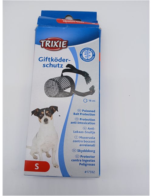 Protector against dangerous intakes