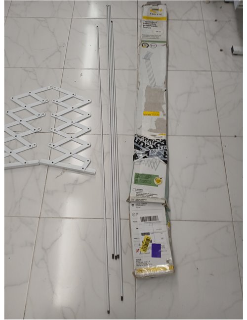 Sauvic 89808 - Tendedero E x tensible plastificado 150 cm, Color Blanco, 150 x 78 x 26,5 cm