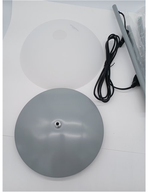 Reality Leuchten R4302-87 - Lámpara de pie de color titan con interruptor de pie incorporado, Necesaria 1 bombilla E27 de máximo