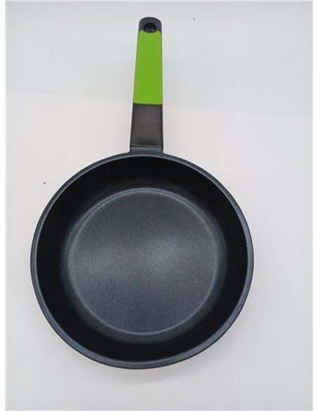 BRA Prior Sarten 22 cm Aluminio Fundido, con antiadherente, apto para todo tipo de cocinas incluida inducción