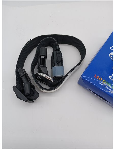Collar led talla S con bateria incorporada. 