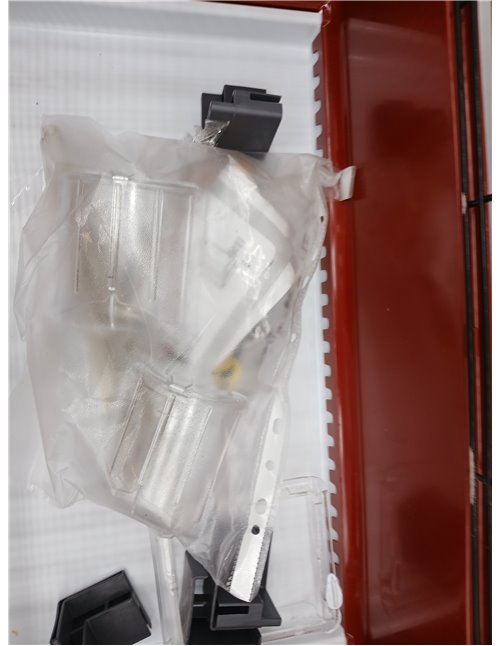 Ferplast Jaula Rectangular para pájaros exóticos y Canarios Rekord 3, con Accesorios y comederos giratorios, Robusto Alambre Pin