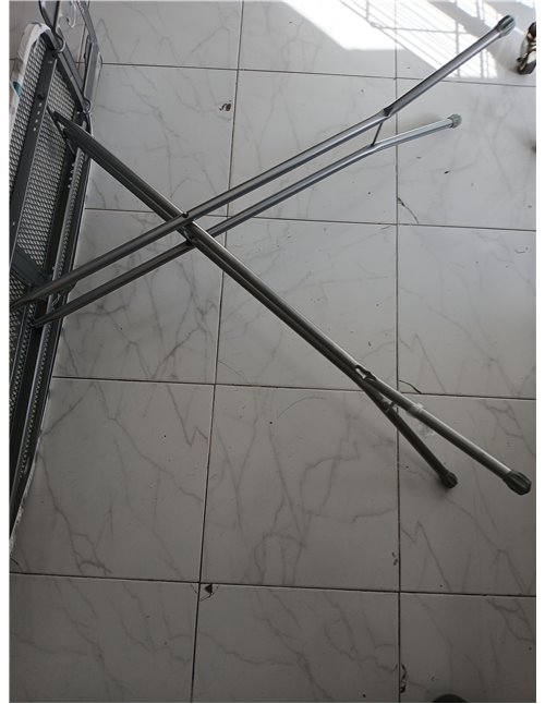 Rayen | Tabla de Planchar - Gama Basic | Altura Regulable | Malla Metálica | Reposa-Planchas | Estructura Gris y Funda Estampado