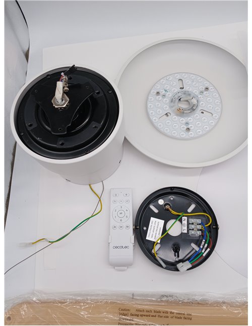 Cecotec Ventilador de Techo con Luz EnergySilence Aero 5200 Light LightWood motor DC de 30W, 43", Luz LED de 22W, 3 tonalidades,
