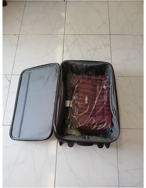 Amazon Basics Juego de Equipaje Blando de 2 Piezas, Maleta de Mano Expandible (58 cm) y Bolsa de Mano (25 cm), Ligero, 100% Poli