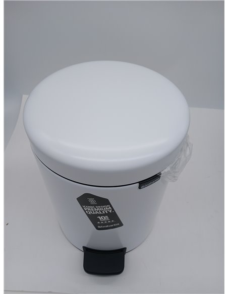 Brabantia Cubo de basura de pedal para baño, 5L, color blanco