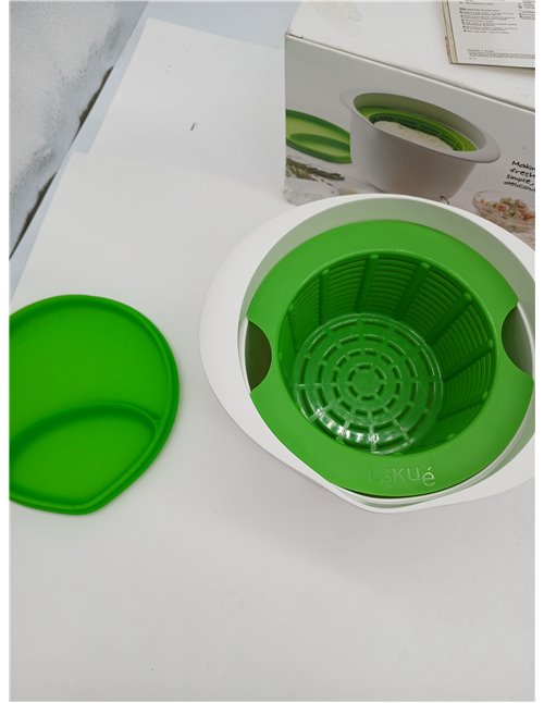 Lékué Homemade Fresh Cheese Making Kit with Recipe Book, White/Green, One Size