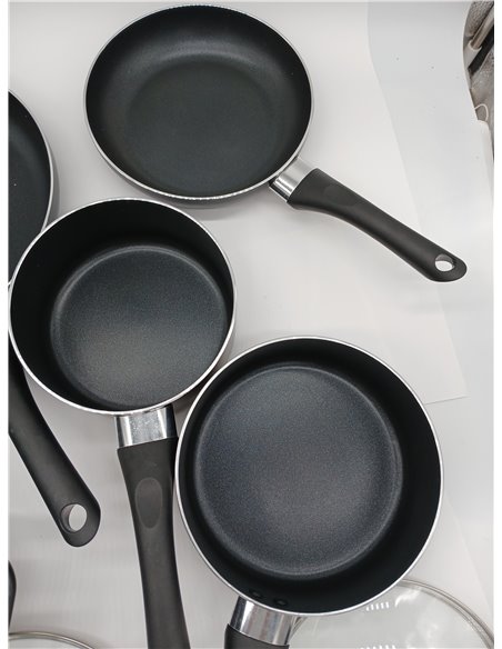 Amazon Basics Juego de Utensilios de Cocina de Inducción Antiadherente - 6 Piezas, con Tapas, Negro