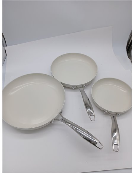 Amazon Basics Batería de Cocina Antiadherente de Cerámica, Juego de 3 Sartenes, Compatibles con Todo Tipo de Fuegos, Aptas para 