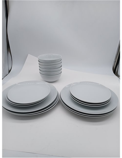 Amazon Basics Vajilla, 6 servicios, Paquete de 18, Porcelana blanca lisa