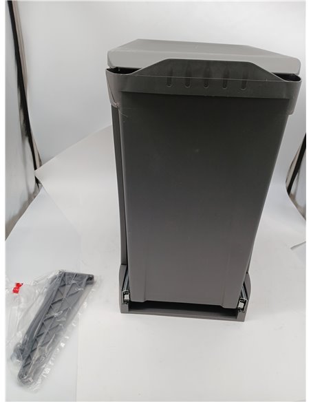 EMUCA - Contenedores de reciclaje para cocina, Cubos de basura bajo fregadero 1x30L, fijación inferior y extracción automática, 