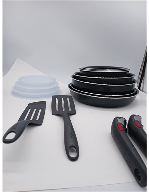Tefal Ingenio Easy On Set of 3 Frying Pans 22/26/28 cm + 3 Saucepans 16/18/20 cm + Stew Pot 24 cm + Wok 26 cm + 9 Accessories, N