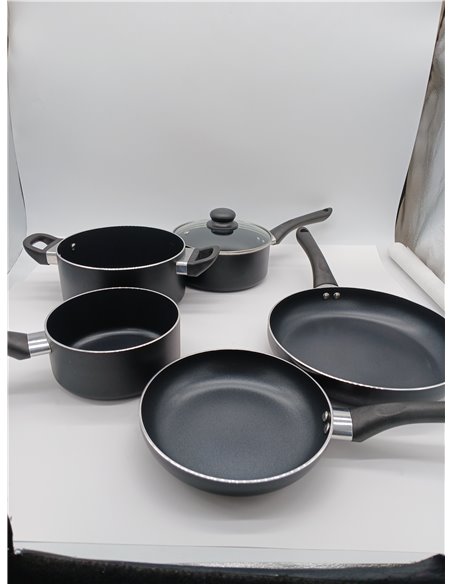 Amazon Basics Nonstick Cookware Set, 8 Piece (5 Pots + 3 Lids), Black