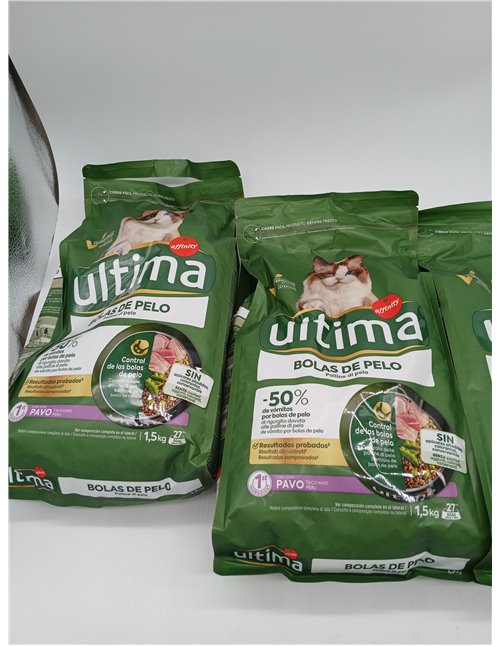 Ultima Bolas de pelo Pavo, Comida seca para gatos, Pack de 4 x 1,5kg, Total 6kg