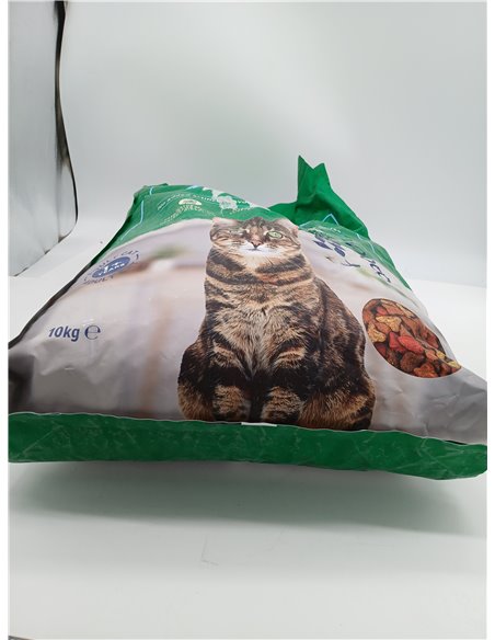 by Amazon Alimento Seco Completo para Gatos Adultos con Atún y Arenque, 10 kg, Paquete de 1