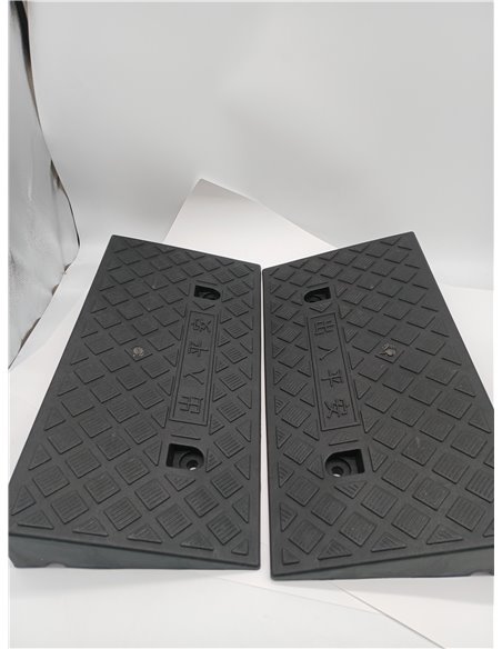QWORK® 2PCS Rampa de Carga de Plástico, Bordillo Rampa, para Sillas de Ruedas, Motocicletas, 49x27x7 cm