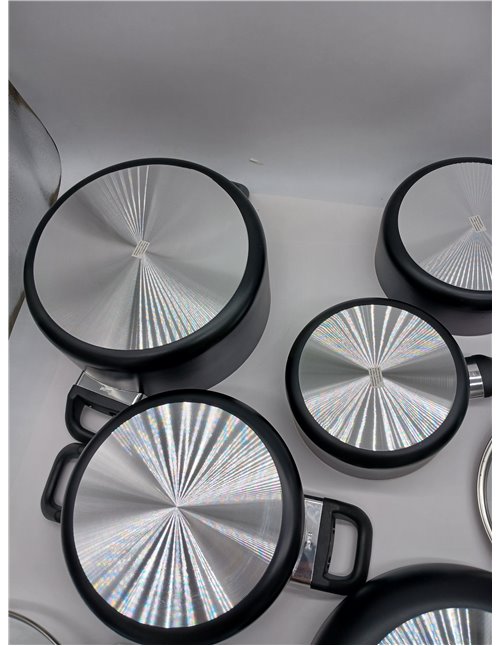 Amazon Basics Juego de utensilios de cocina antiadherentes, 15 piezas, Negro