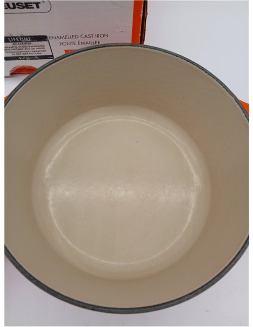 Le Creuset Cocotte redonda de hierro fundido, 18 cm, 1, 8 L, Todas Las Fuentes de Calor incluso inducción, Volcanico, 2117718090