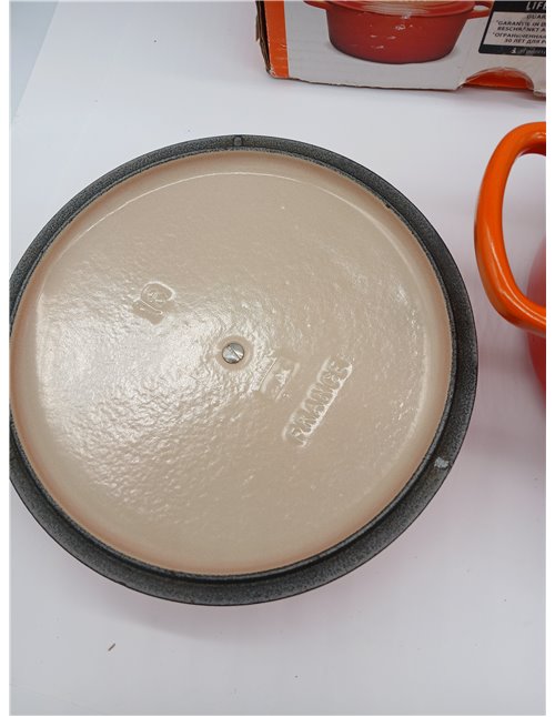 Le Creuset Cocotte redonda de hierro fundido, 18 cm, 1, 8 L, Todas Las Fuentes de Calor incluso inducción, Volcanico, 2117718090