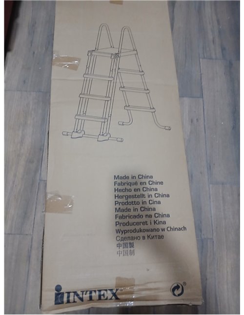 Escalera piscinas Intex - Para piscinas de hasta 122 cm